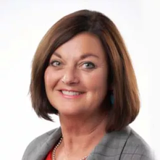 Headshot of Pam Fitz