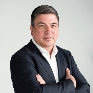 Simon Paris 1400x1400