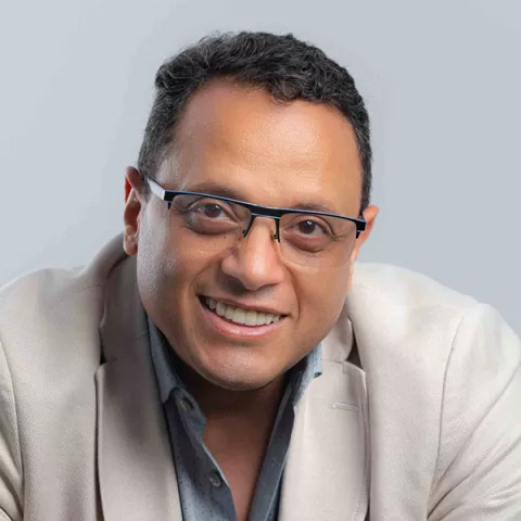 Dr. Ismail Ali